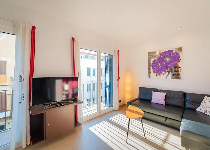 Insitges Center * Sitges