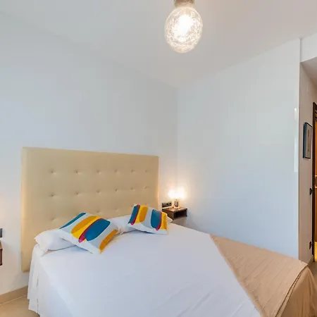 Апартаменти Insitges Center