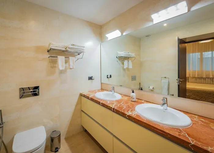 Insitges Center * Сіджас