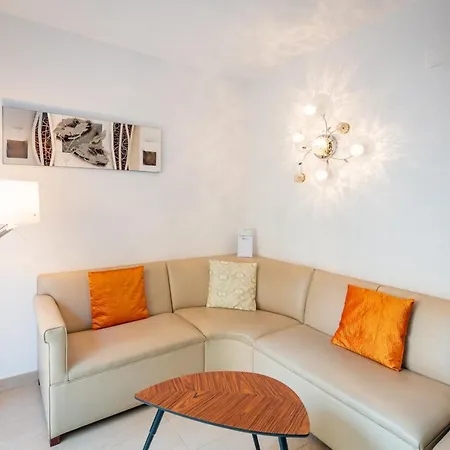 Insitges Center Apartment